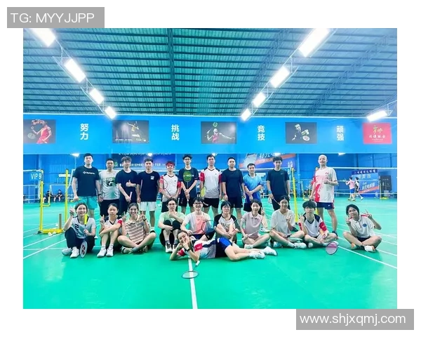 深圳羽毛球队与杭州羽毛球队赛后复盘分析团队配合与战术执行的关键要素 深圳羽毛球队与杭州羽毛球队赛后复盘分析团队配合与战术执行的关键要素